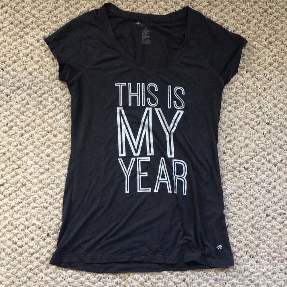 Inspirational workout top